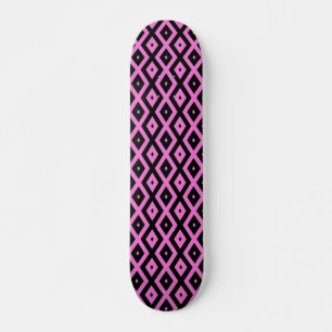 Roze en zwart diamantpatroon skateboard