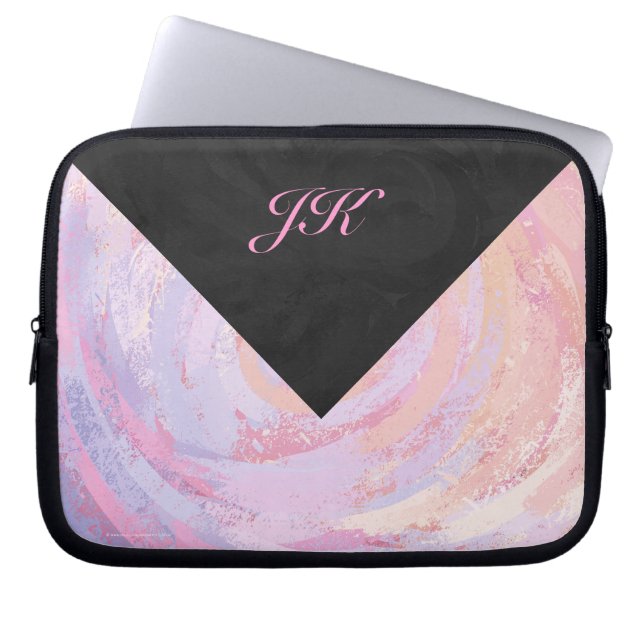 Roze en zwarte monogram laptop sleeve (Voorkant)