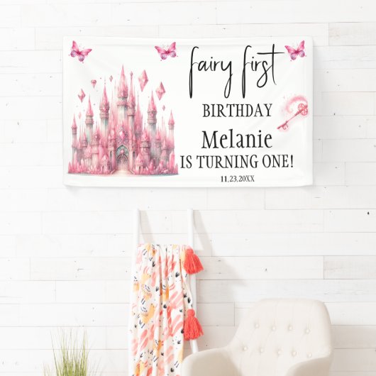Roze Fairy Castle Roze Vlinders Eerste Verjaardag Spandoek (Insitu)