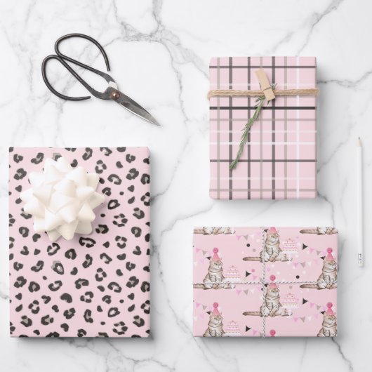 Roze feestdag, stripes en vlechten inpakpapier vel (Voorkant)