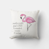 Roze Flamingo Preppy Personalized Birth Stats Kussen (Voorkant)