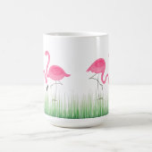 Roze flamingo's op groen gras koffiemok (Center)