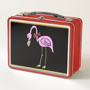 Roze flamingo's staand met een rode vlinderdas