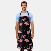 Roze Flamingo's: zwarte achtergrond  Schort (Gedragen)