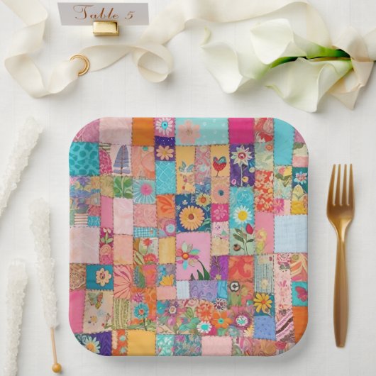 Roze Floral Patchwork Quilt Pattern Papieren Bordje (Huwelijk)