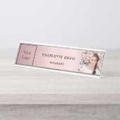 Roze foto elegante bedrijfslogo bureau naambordje (Voorkant)