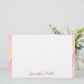 Roze Geel Wit Handschrift Naam Tekst Sjabloon Briefpapier (Staand voorkant)