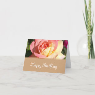 Roze, gele rozenbloemen Happy Birthday Kaart