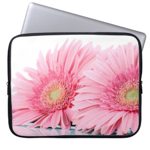 Roze Gerbera Daisies Elegant Photography Laptop Sleeve