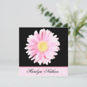 Roze Gerbera Wedding Uitnodiging (Staand voorkant)