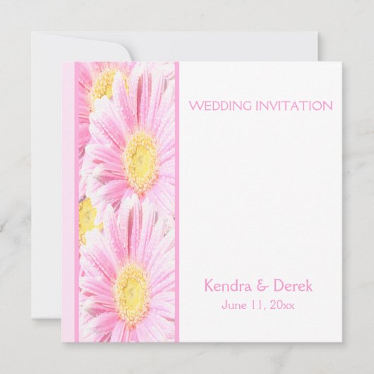 Roze Gerbera's op witte bruiloft uitnodiging (vier (Voorkant)