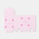 Roze geschenkdoos met vlinders bedankdoosjes (Uitgevouwen)