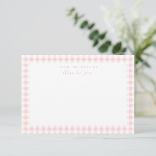Roze Gingham Check Personal Stationery Note Kaart (Staand voorkant)
