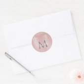 Roze Glitter Drift Monogram Elegant Girly Script Ronde Sticker (Envelop)