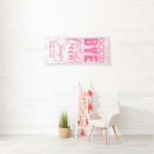 Roze glitter Goodbye en Good Luck Spandoek (Insitu)