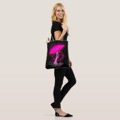 roze gloeiende paddenstoel draagtas (Op model)