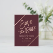 Roze goud rood bordeauxrood  script  save the date aankondigingskaart (Staand voorkant)