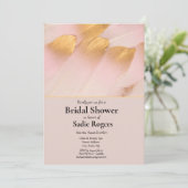 Roze & Goud Veren Bruidsfeest Uitnodiging (Staand voorkant)