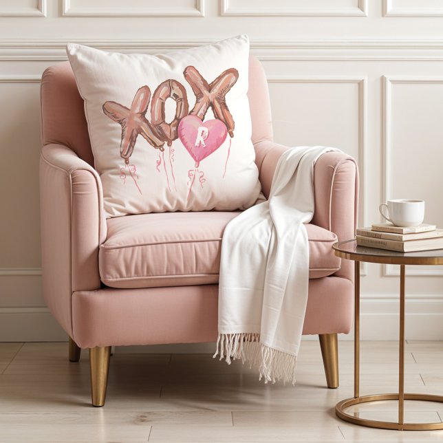 Roze Goud XOX Hartballonnen Valentijn Monogram Kussen (Pink Gold XOX Heart Balloons Valentine Monogram Throw Pillow)