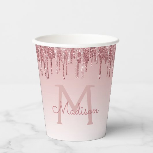 Roze Gouden Blush Roze Glitters en Glans Monogram Papieren Bekers (Voorkant)