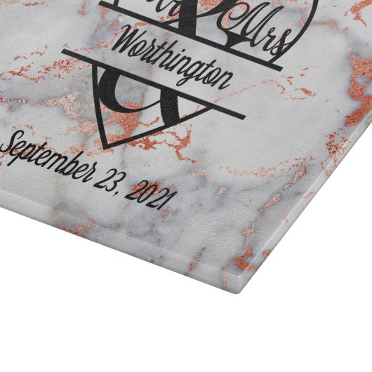 Roze Gouden Marmeren Mr. en Mrs. Hart Trouwcadeau Snijplank (Hoek)