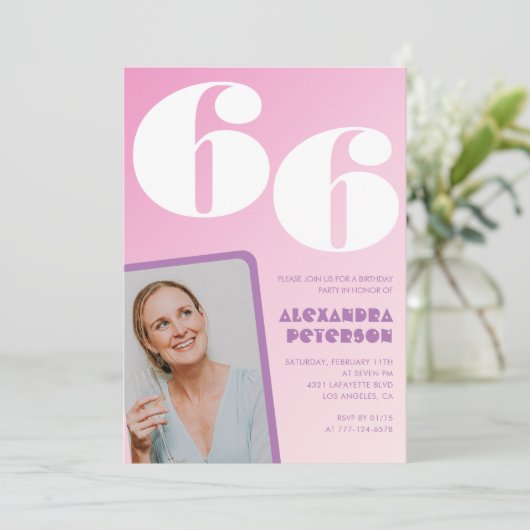 Roze Groovy 66e verjaardag uitnodigingen Retro Fot (Staand voorkant)