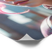 Roze haar en robotische details poster (Hoek)
