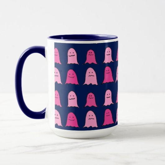 Roze Halloween Ghosts op Donkerblauw Mok (Links)