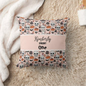 Roze Halloween Spooky One Custom Name Kussen (Deken)