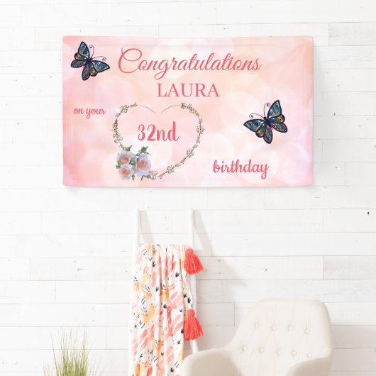 roze Happy 32nd Birthday Spandoek (Insitu)