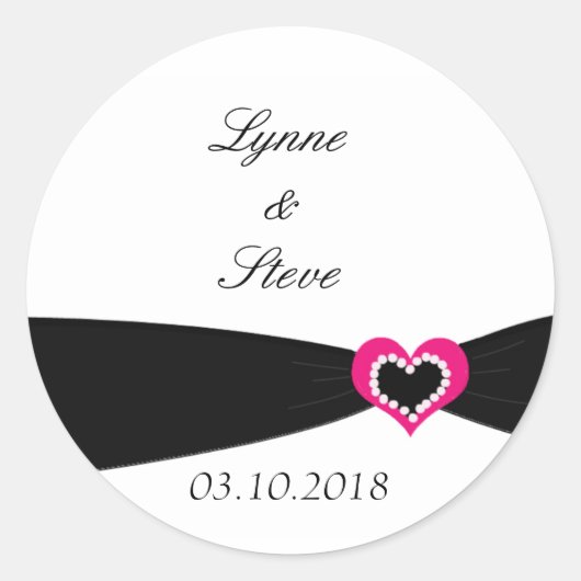 Roze hart met zwart lint sparen de datum ronde sticker (Voorkant)