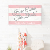 Roze, hier komt de bride, Vrijgezellenfeest banner (Insitu)