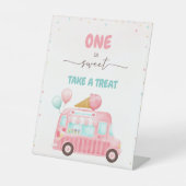 Roze Ice Cream Truck Treat Reclamebord Met Voetstuk (Voorkant)
