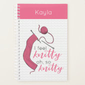 Roze, ik voel me knitty. planner (Voorkant)