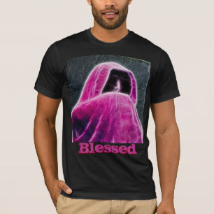 Roze, kant-en-klare tas met opgerold opgerold, T-s T-shirt