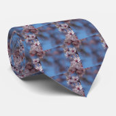roze kersen bloesem in blauw hemel stropdas (Opgerold)
