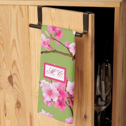 Roze Kersenbloesems Chartreuse Green Monogrammed Theedoek (Derde Gevouwen)