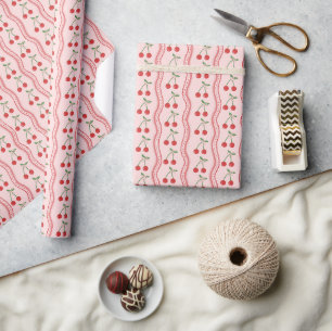 Roze kersenpatroon met golvende schelprand strepen cadeaupapier