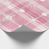 Roze Kerst Geplaagd Sneeuwvlokken Patroon Cadeaupapier (Hoek)