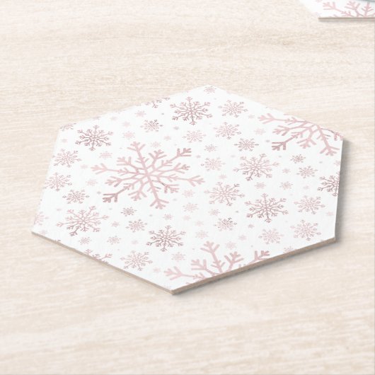 roze kerstsnowflakes op winterwit kartonnen onderzetters (Schuin)