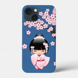 Roze Kimono Kawaii Kokeshi Pop met Blauwe achtergr iPhone 13 Mini Hoesje