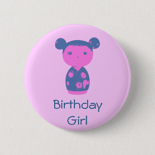 Roze Kokeshi Blue Button