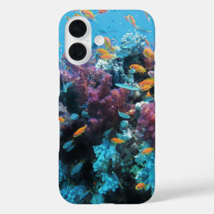 Roze koraal onderwater scène iPhone 16 hoesje