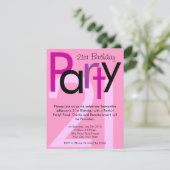 Roze lettertype 21e verjaardag Party uitnodiging (Staand voorkant)