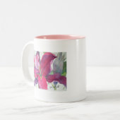 Roze Lily mok (Voorkant links)