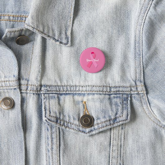 Roze lint met aangepaste tekst ronde button 3,2 cm (In situ)