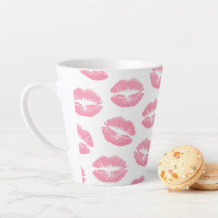 Roze lippen, patroon van lippen, roze lippenstift, latte mok