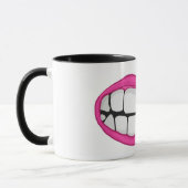 roze lippenstift glimlacht met grote tanden mok (Links)