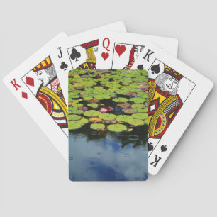 Roze lotus in regen pokerkaarten
