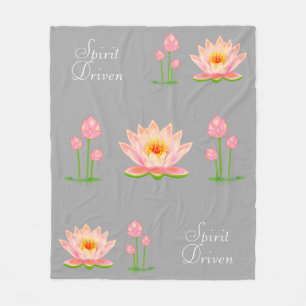 Roze Lotusbloemen op Licht Zilver Grijs Fleece Deken